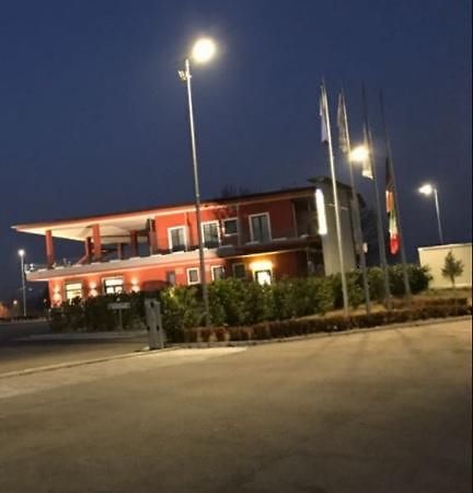 Hotel Ristorante La Terrazza Ceprano Εξωτερικό φωτογραφία